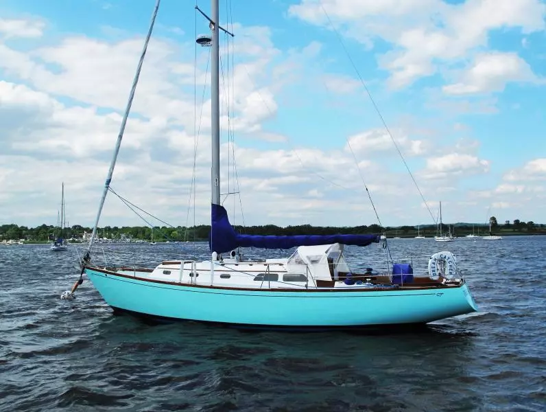 Dream Catcher 38ft Hinckley Yacht For Sale