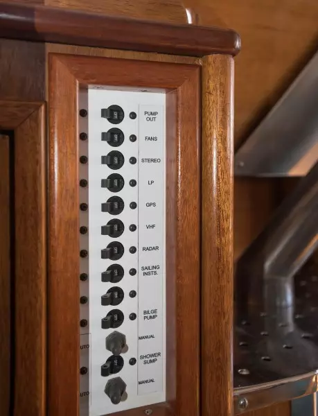 Dream Catcher 38ft Hinckley Yacht For Sale