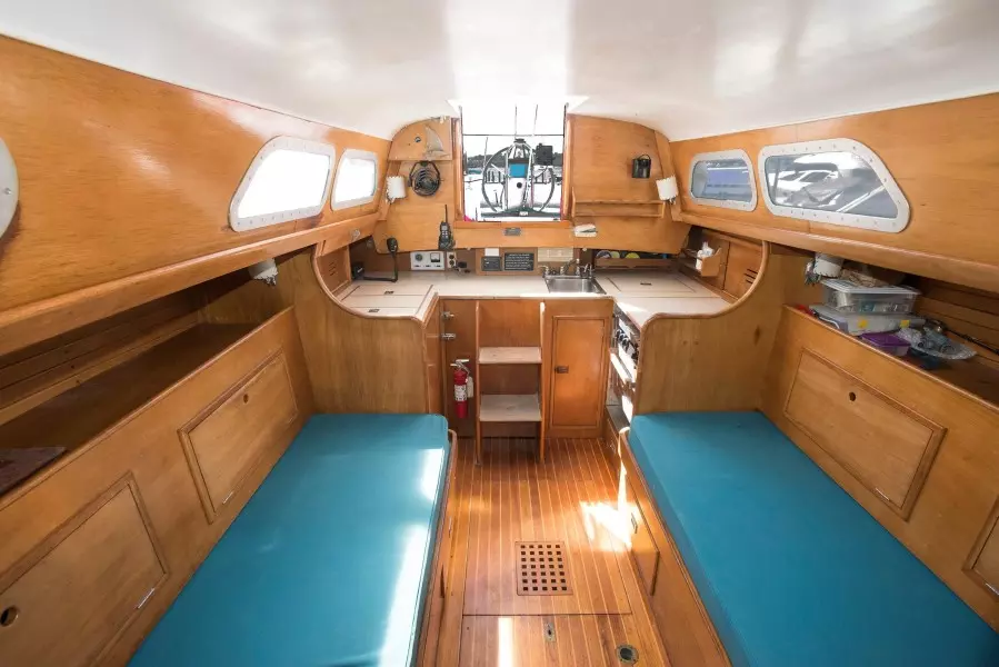 Dream Catcher 38ft Hinckley Yacht For Sale