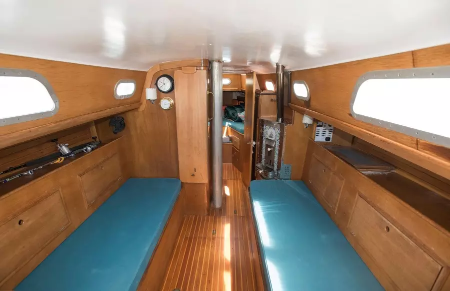 Dream Catcher 38ft Hinckley Yacht For Sale