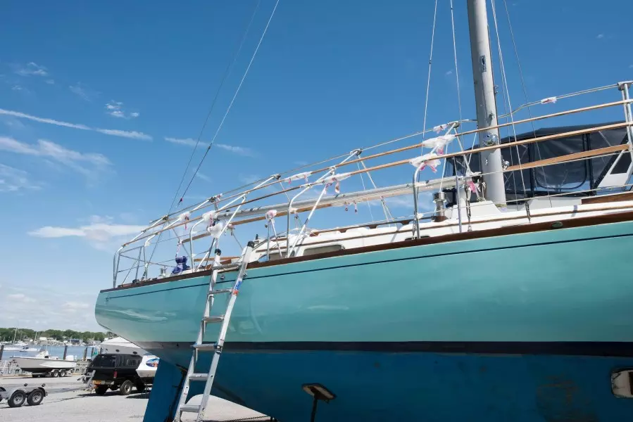 Dream Catcher 38ft Hinckley Yacht For Sale