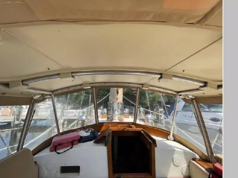 1980 Peterson Center Cockpit