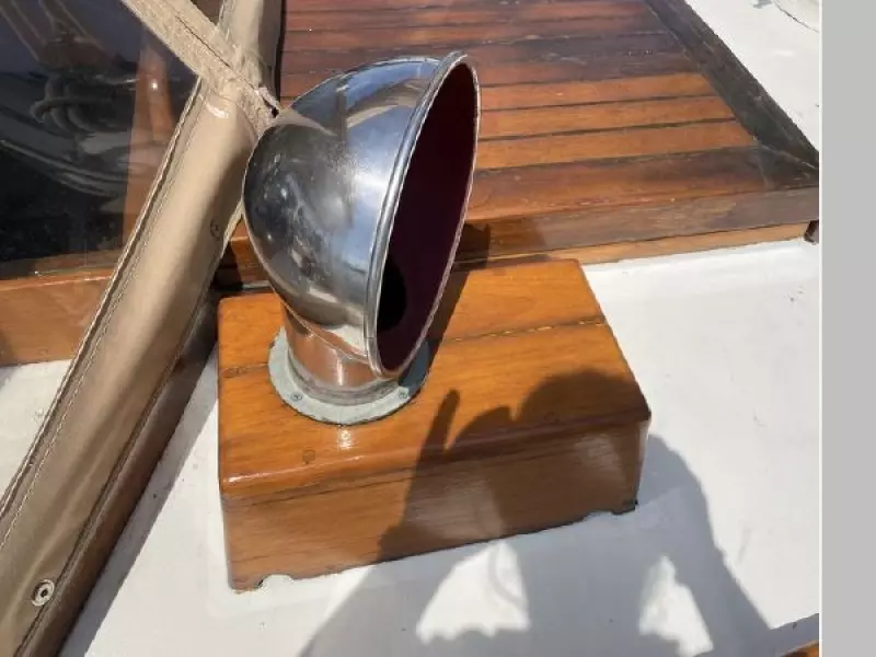 1980 Peterson Center Cockpit