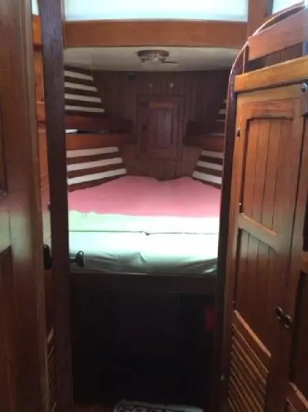 1980 Peterson Center Cockpit