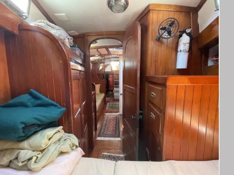 1980 Peterson Center Cockpit