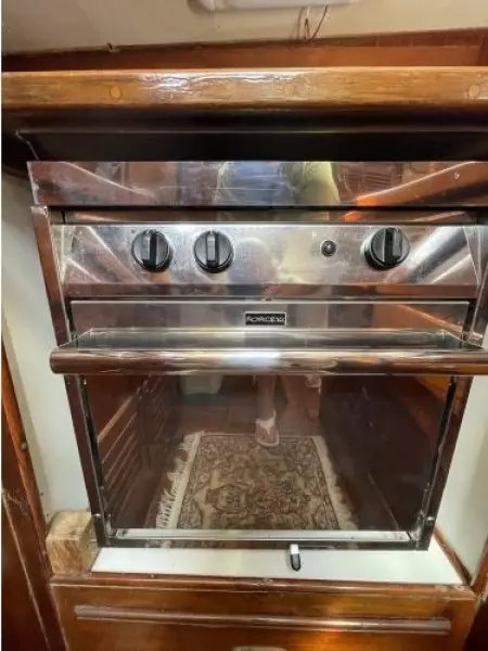 1980 Peterson Center Cockpit