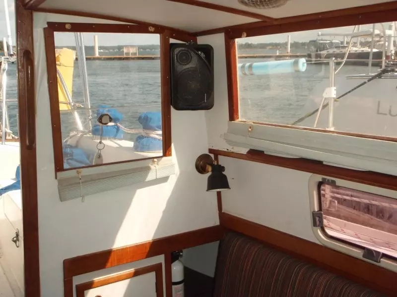 Lorelei 36ft Niagara Yacht For Sale