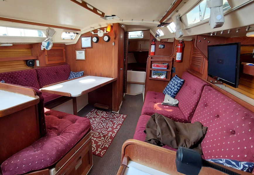 1989 Catalina 30 MK II