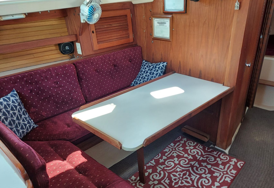 1989 Catalina 30 MK II