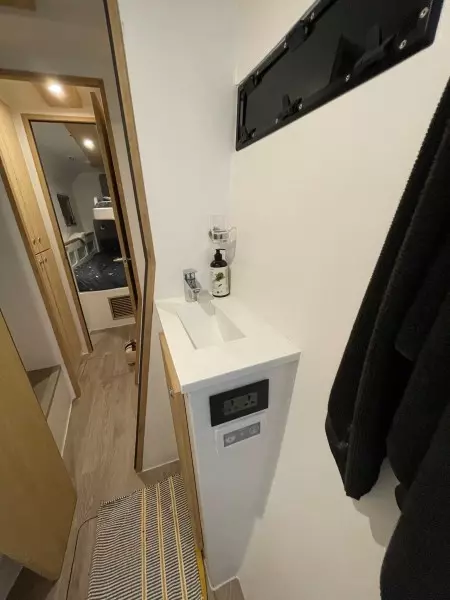 Guest Sink