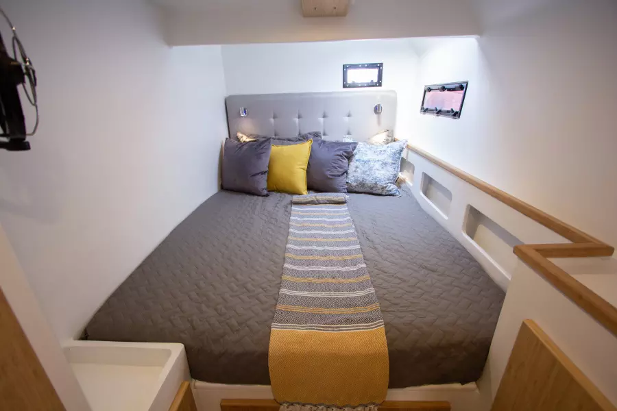 Owners Cabin 2