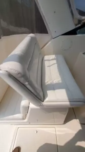 1995 Tiara Yachts 3300 Express