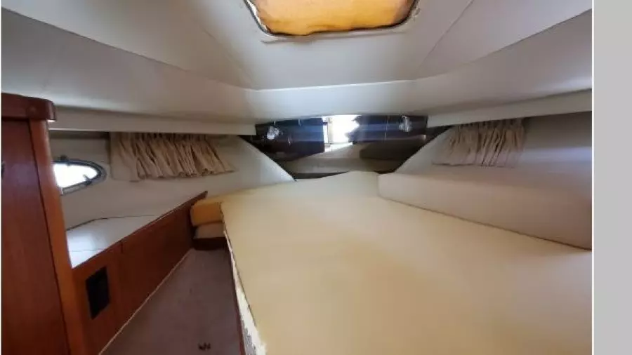 1995 Tiara Yachts 3300 Express