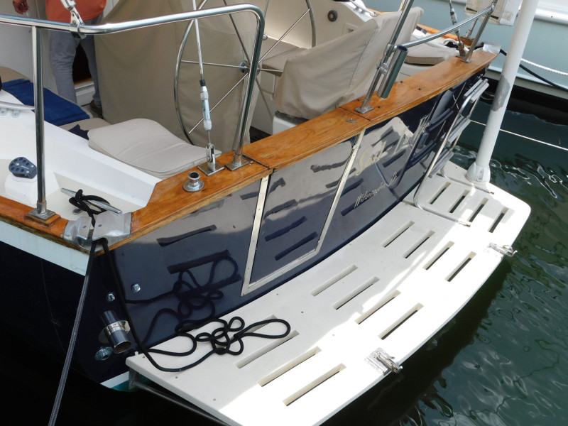 1998 Cabo Rico Northeast 400