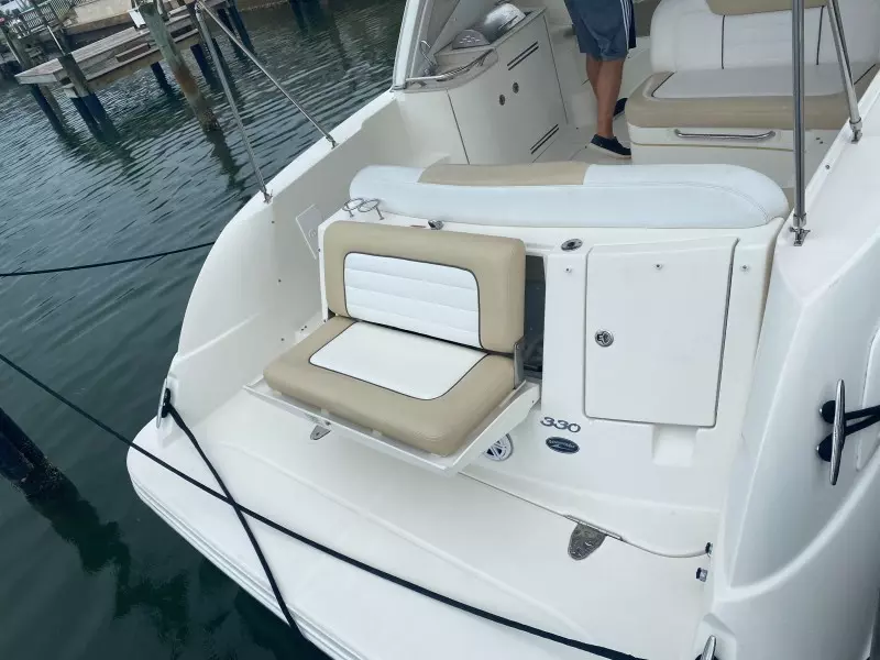 2008 Sea Ray 330 Sundancer