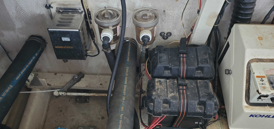 1995 Harbor Master WB460 IB Coastal Cruiser