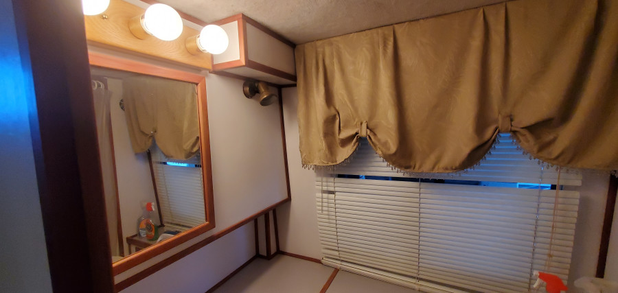 1995 Harbor Master WB460 IB Coastal Cruiser