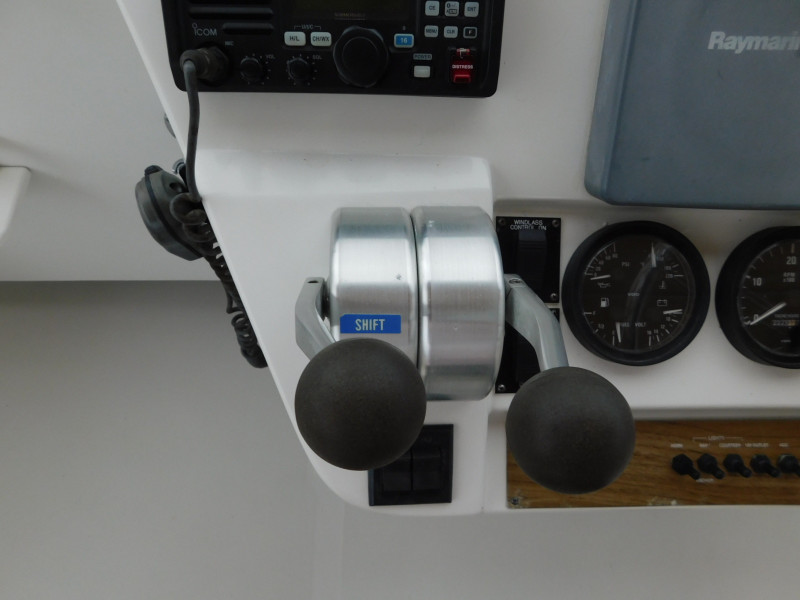 2001 Mainship 430