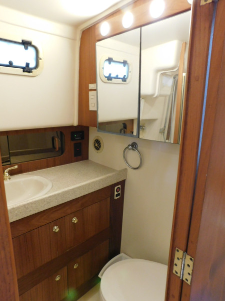 2001 Mainship 430