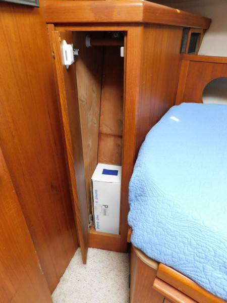 2001 Mainship 430