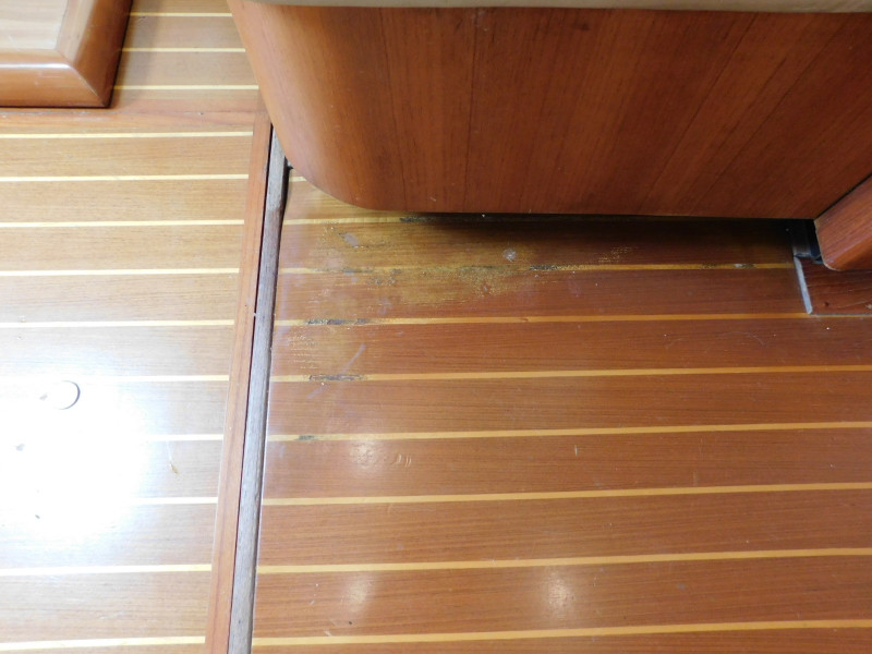 2001 Mainship 430