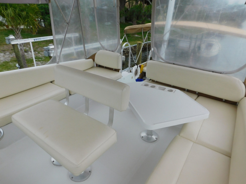 2001 Mainship 430