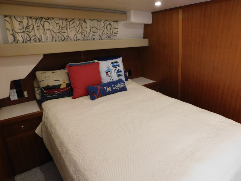 2001 Mainship 430
