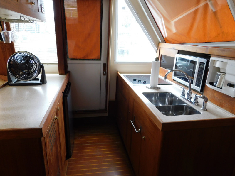 2001 Mainship 430