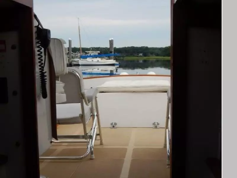 1984 Surf-Hunter Fisherman