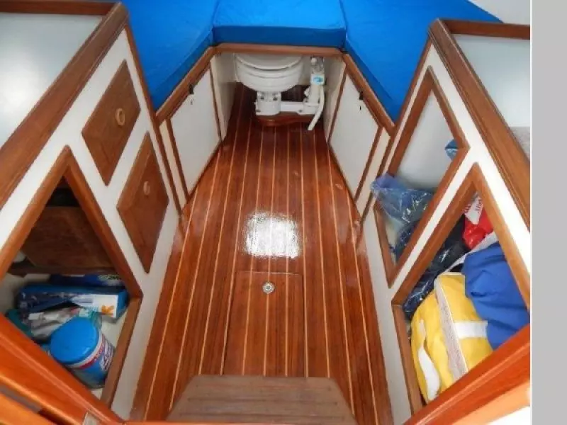 1984 Surf-Hunter Fisherman