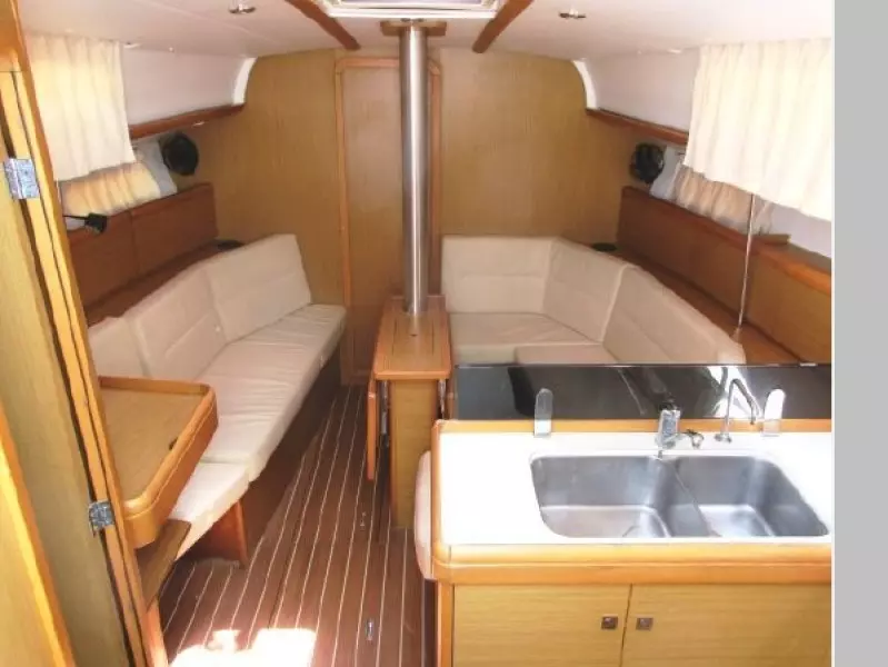 2009 Jeanneau Sun Odyssey 36i