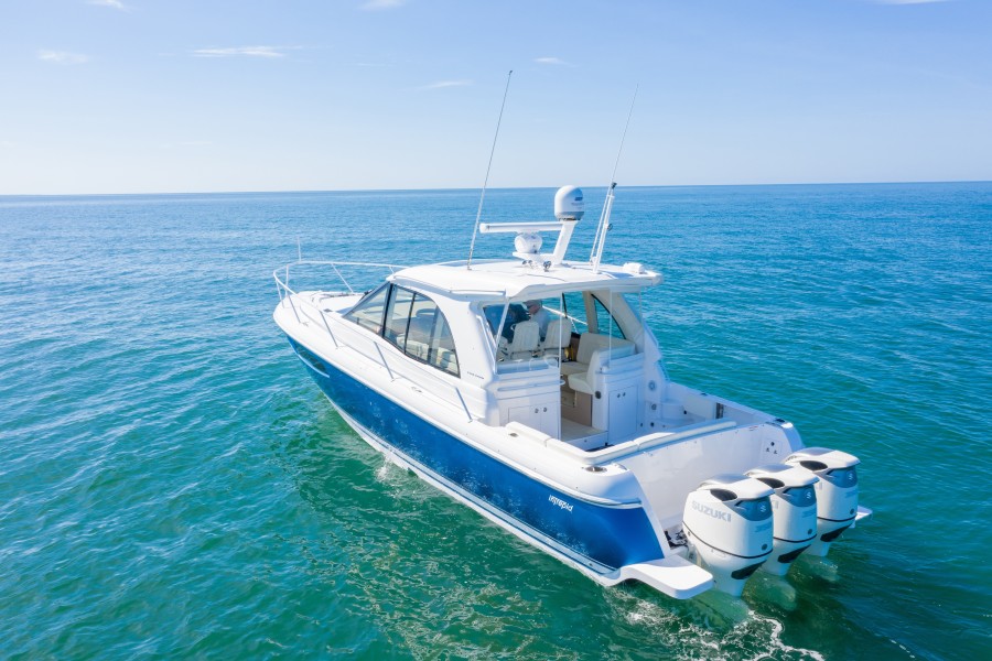 41' 2016 Intrepid 410 Evolution