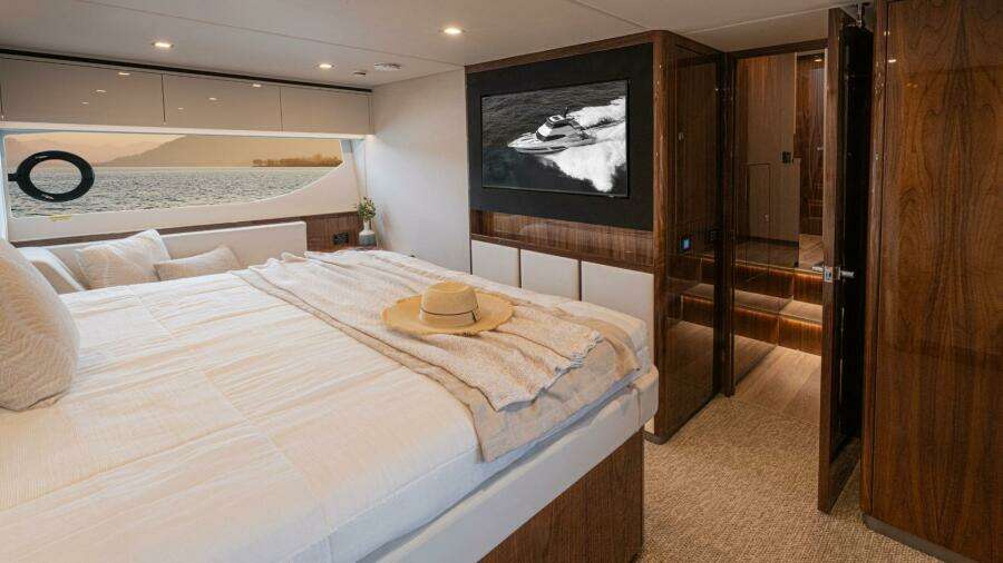 019 Riviera 64 SMY SII Master Stateroom 1
