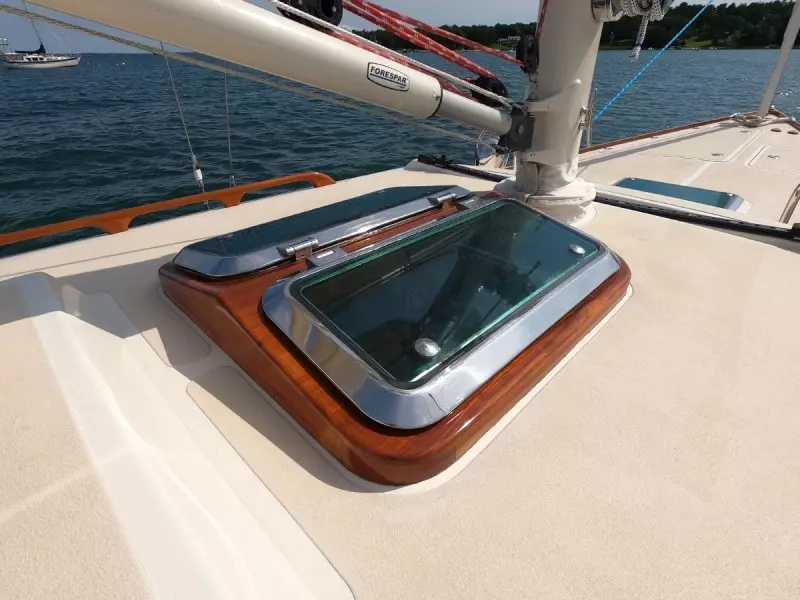 Deck Hatch Detail