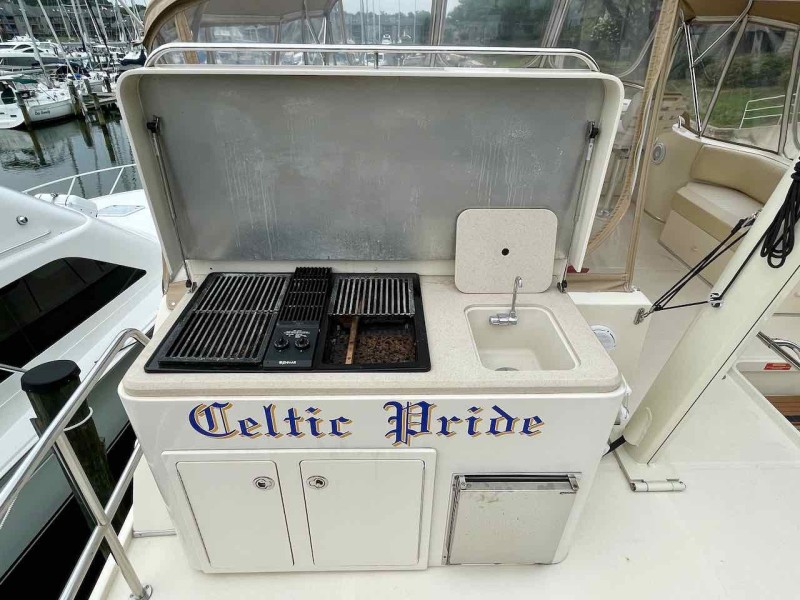 2006 Mainship 43