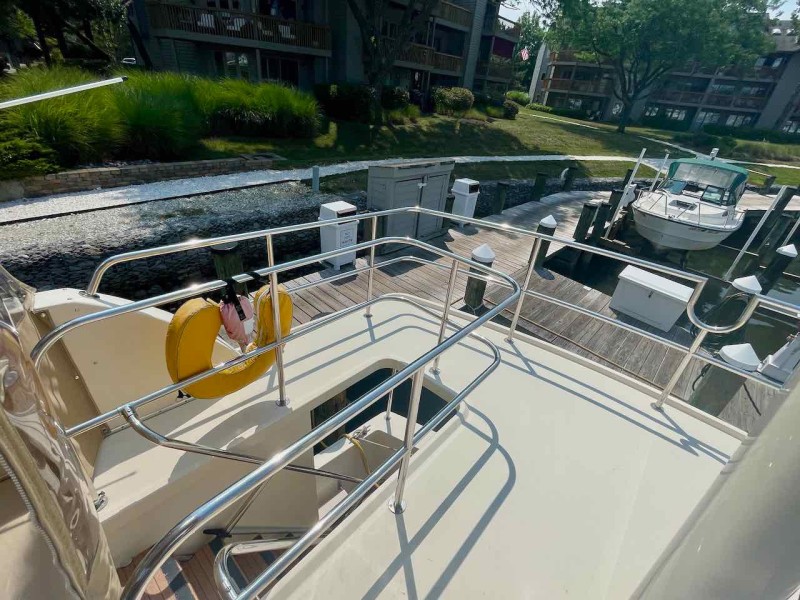 2006 Mainship 43
