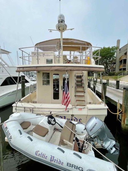 2006 Mainship 43
