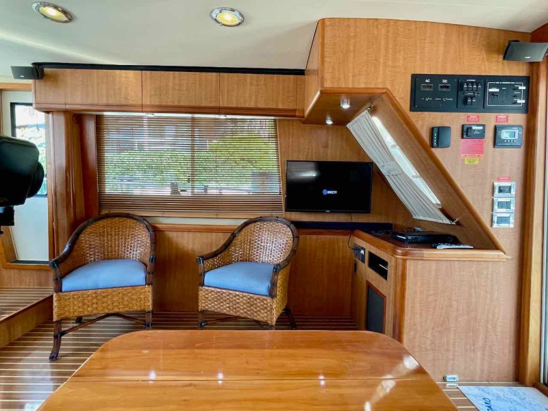 2006 Mainship 43