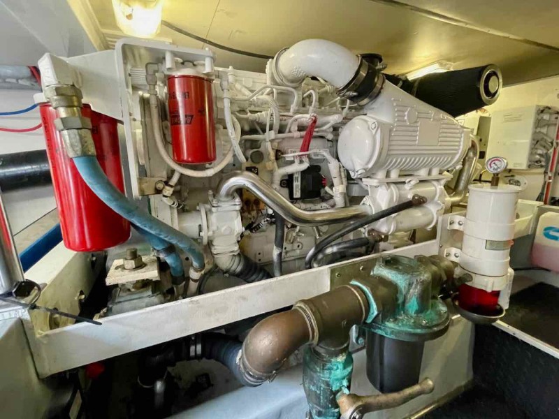 2006 Mainship 43