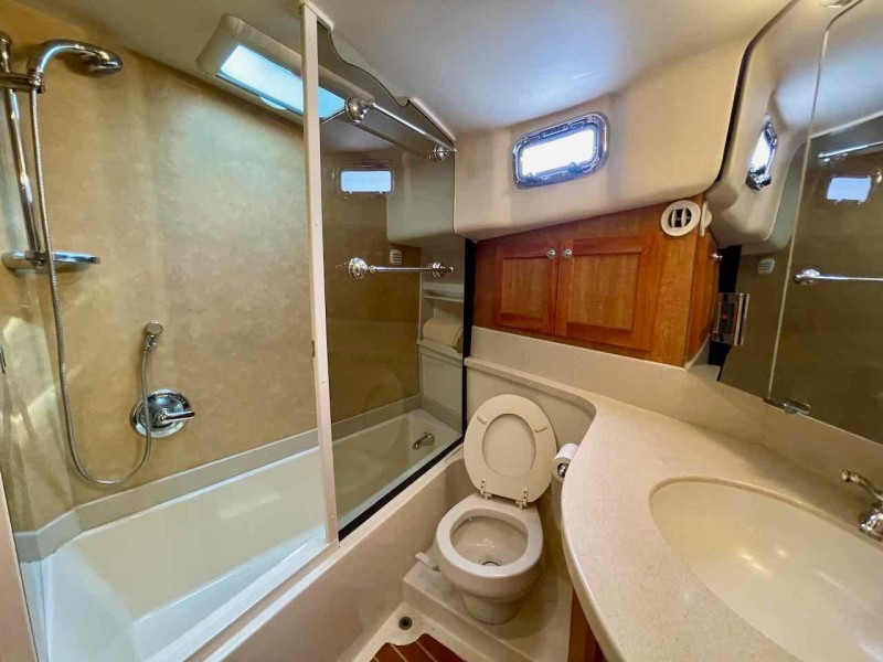 2006 Mainship 43