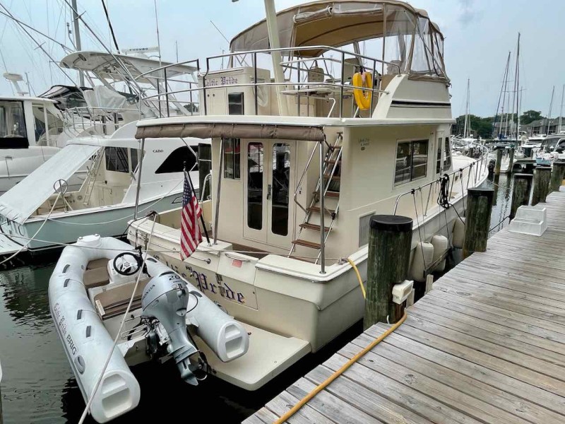 2006 Mainship 43