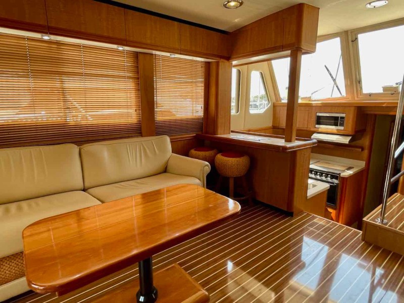 2006 Mainship 43