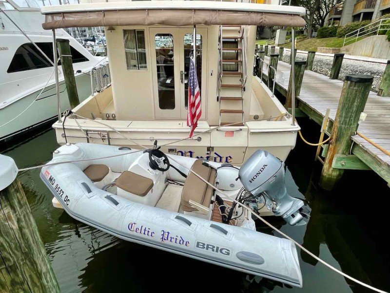2006 Mainship 43