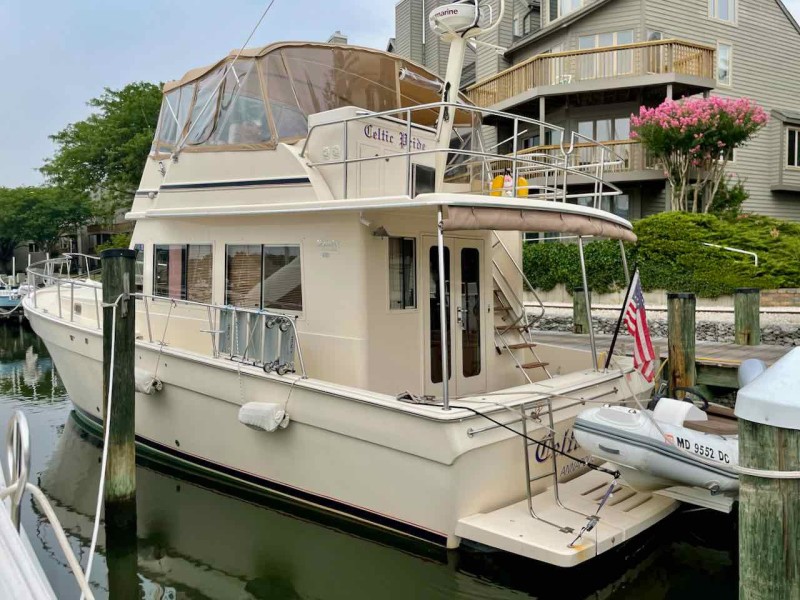 2006 Mainship 43