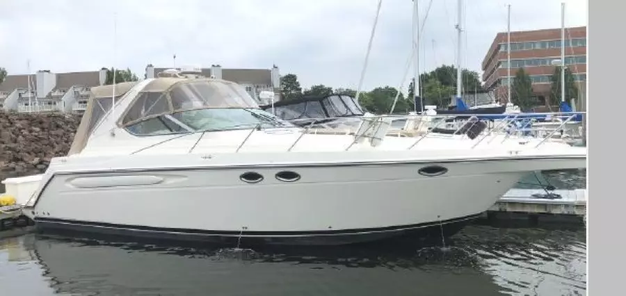 2001 Maxum 3700 SCR