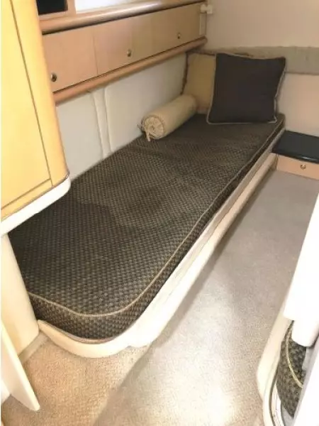 2001 Maxum 3700 SCR
