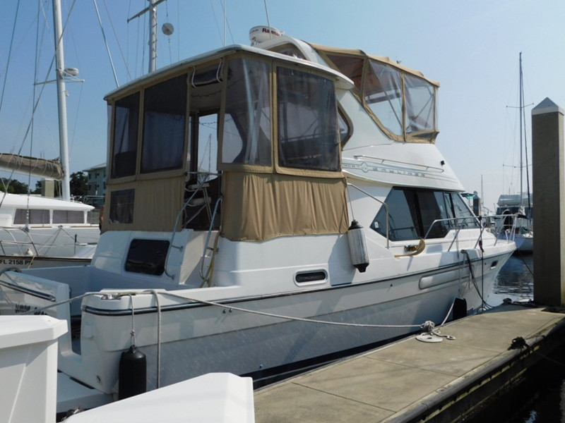 1999 Bayliner 4087 Aft Cabin