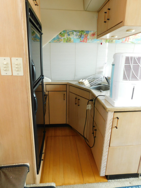 1999 Bayliner 4087 Aft Cabin