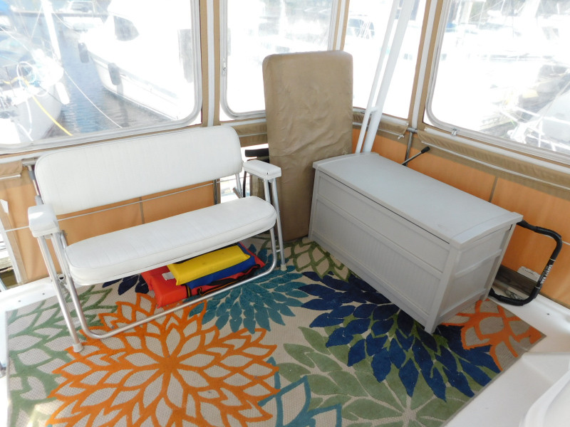 1999 Bayliner 4087 Aft Cabin