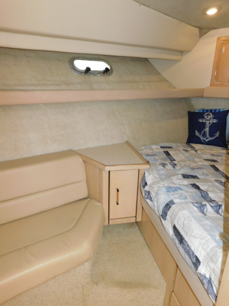 1999 Bayliner 4087 Aft Cabin